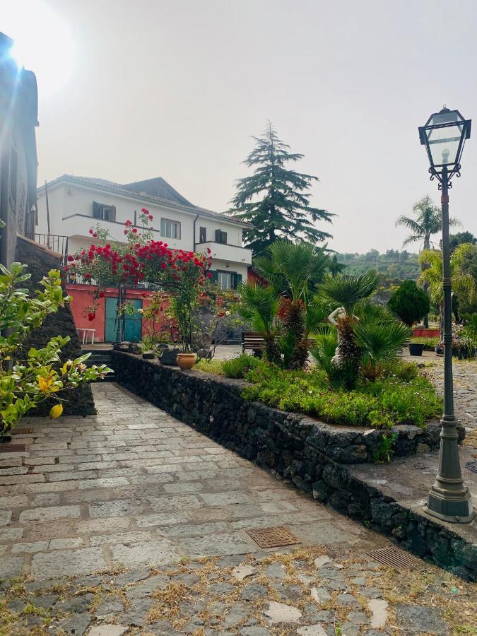 Villa Alessio - Case Vacanza Con Piscina Sull'Etna Puntalazzo Экстерьер фото